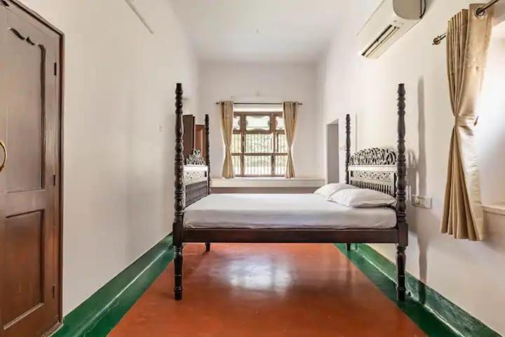 Laxmi Nivas 1949 Bed & Breakfast Secunderabad Exterior photo